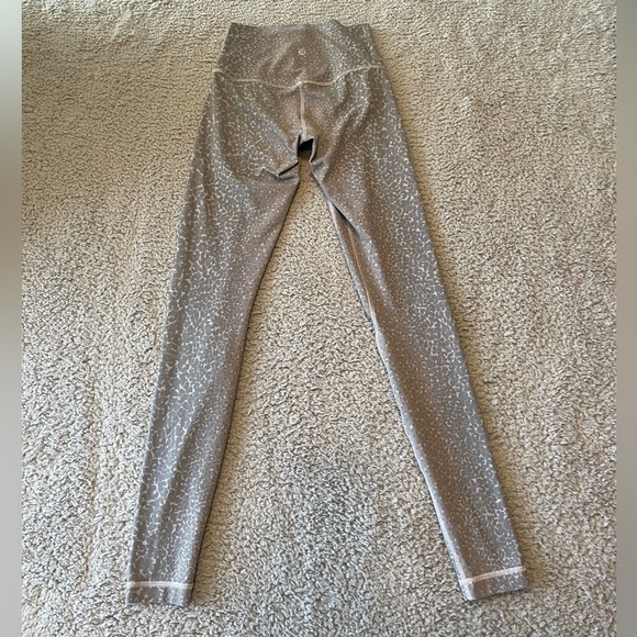 Lululemon Align Pant 28" High-Rise Engineer Print City Camo Silver Drop Multi 4 - Picture 2 of 8
